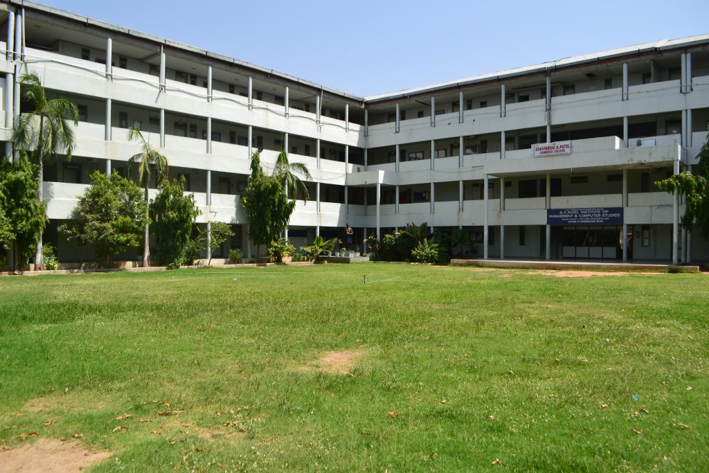 Bholabhai Patel College Of Computer Studies